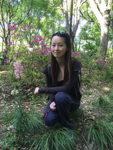 统计与管理学院左楠