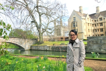 金融学院邓辛